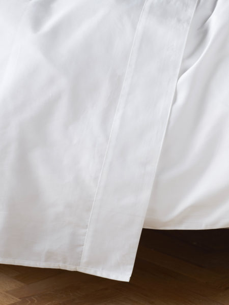 Essential White Flat Sheet