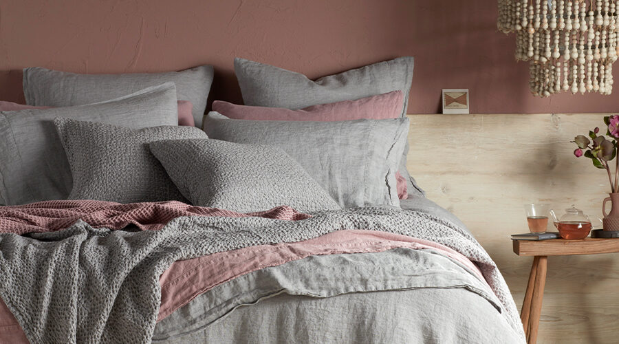 Luxury Bedding Bed Linen Duvets Pillows Secret Luxury Bedding Bed Linen Duvets, Grey Pink And White Single Bedding